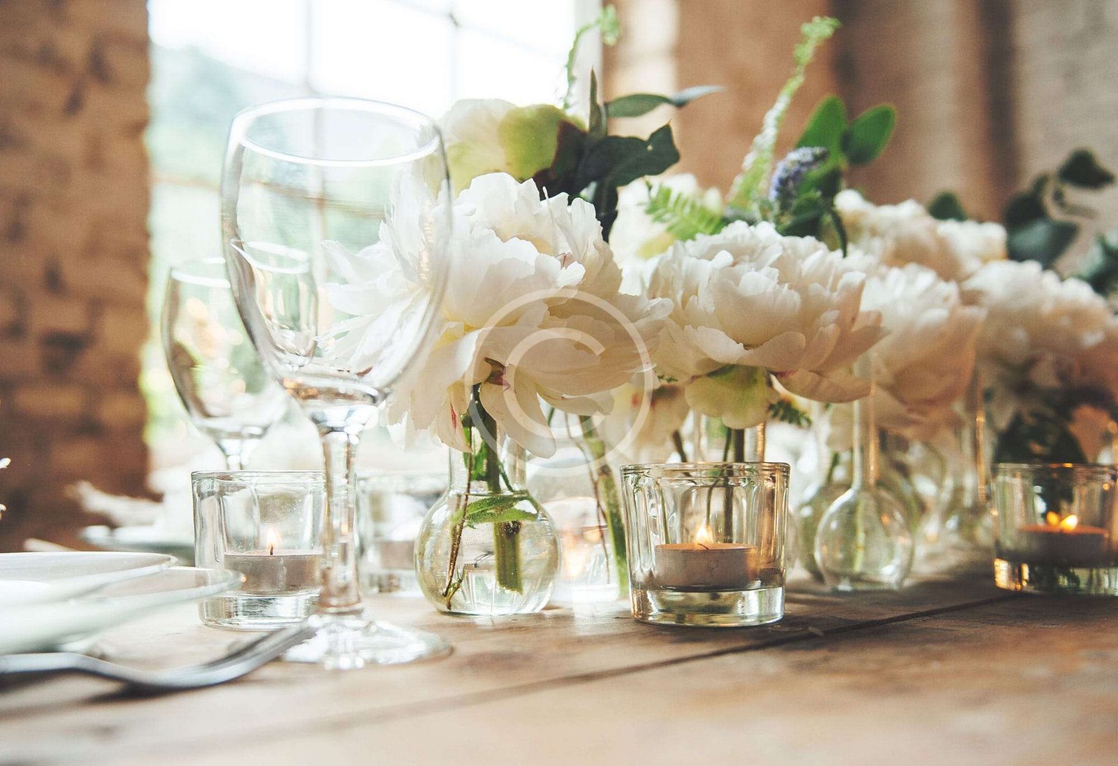 <span class="live-editor-title live-editor-title-170" data-post-id="170" data-post-date="2016-08-15 12:49:16">Wedding Planning</span>